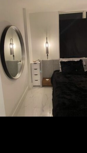 2 chambres, fer et planche Ă repasser, Wi-Fi, draps fournis