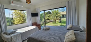 Bungalow – premier | 1 soverom, sengetøy av topp kvalitet og memory foam-senger