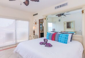 3 bedrooms, in-room safe, iron/ironing board, WiFi