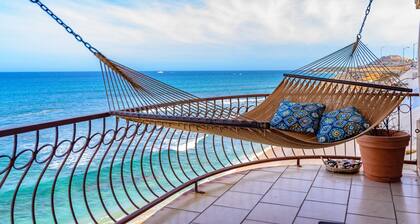 Premier Top Floor Corner 3 BR @ Las Olas Best Views of Surf, Steps from the Sand