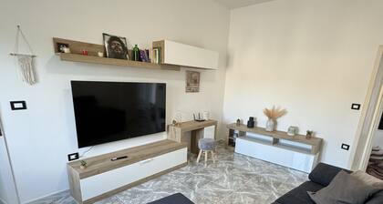 Cozy apartment near the sea