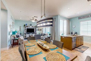 Interior - Beachfront condo with beach access, game room, gym, pools, theater room, balcony (Galveston)