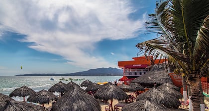 Comfortable Couple's Beach Loft at Life Bucerías in Golden Zone