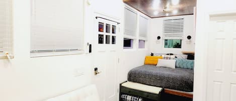 1 chambre, fer et planche Ă repasser, accĂšs au Wi-Fi (inclus)