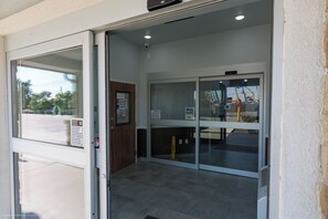 Entrée de l’hébergement