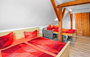 3 dormitorios, cuna de viaje, wifi y ropa de cama