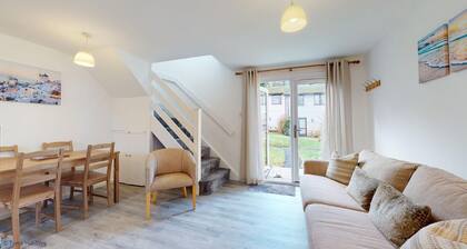 A comfy and homely base that is a great from which to explore West Cornwall