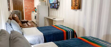 1 bedroom, WiFi, bed sheets
