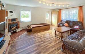 TV, fireplace - Ferienhaus Kölpinsee/Usedom (Kölpinsee/Usedom)