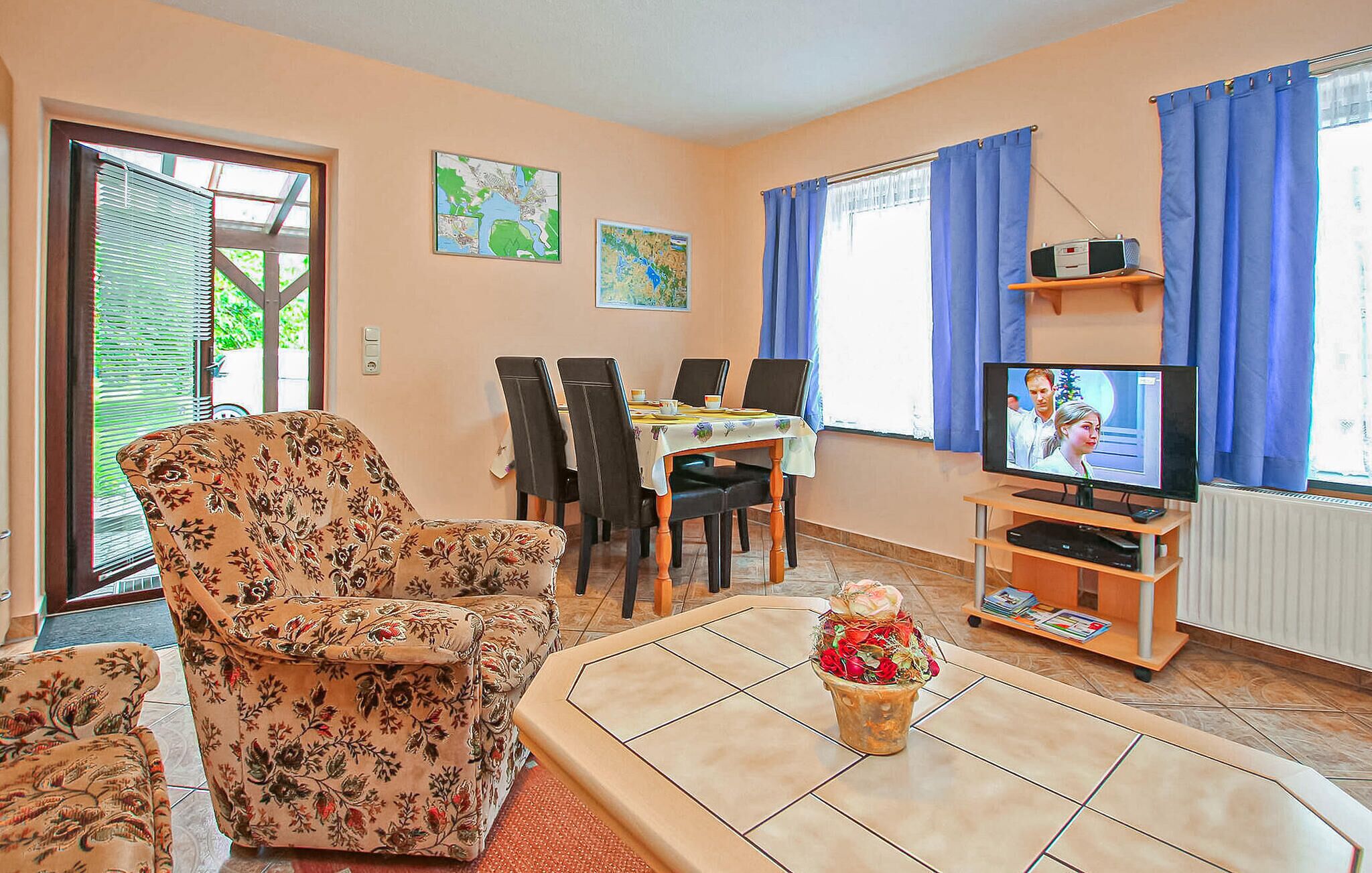 Fernseher, Stereoanlage