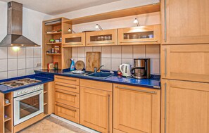 Fridge, oven, stovetop, dishwasher - Ferienwohnung Walow Strietfeld (Walow OT Strietfeld)