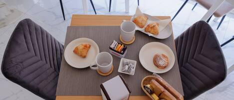 Breakfast meal