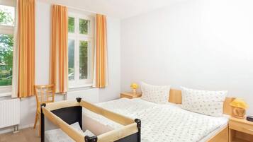 2 bedrooms, free WiFi, bed sheets