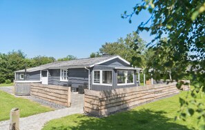 Exterior - 4 bedroom gorgeous home in Hemmet (Hemmet)