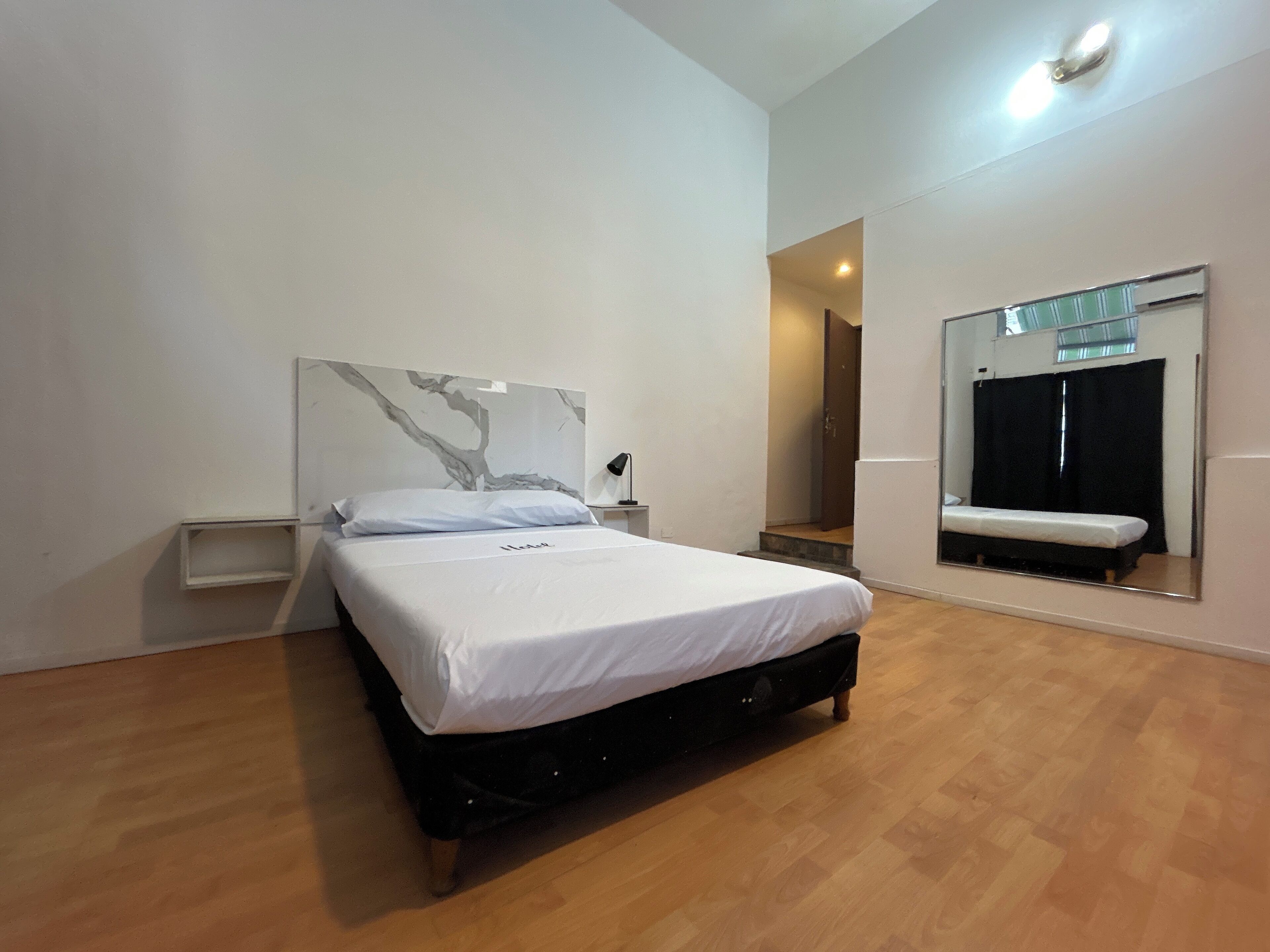 Apartamento superior | Wi-Fi de cortesia, roupa de cama