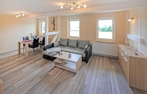 TV, stereo - Beautiful apartment in Mirow with WiFi (Mirow)