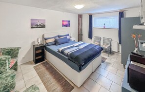 3 chambres, lit parapluie, Wi-Fi gratuit, draps fournis