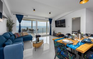 TV connectée, table de tennis de table