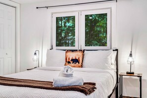 4 Schlafzimmer, Bügeleisen/Bügelbrett, kostenloses WLAN, Bettwäsche