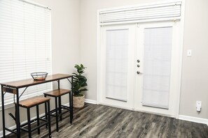 Interior - Apartment In Houston Med Center (Houston)