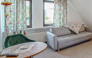 Fernseher, Stereoanlage