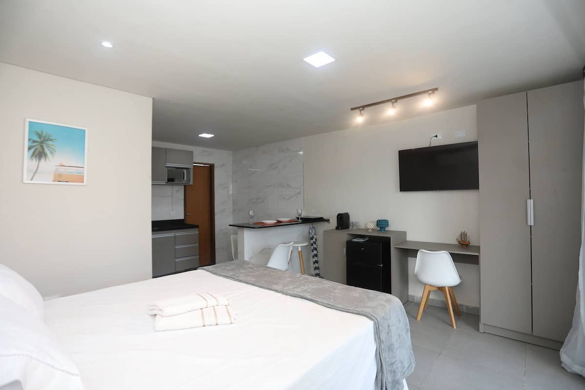 1 chambre, literie hypoallergénique, surmatelas