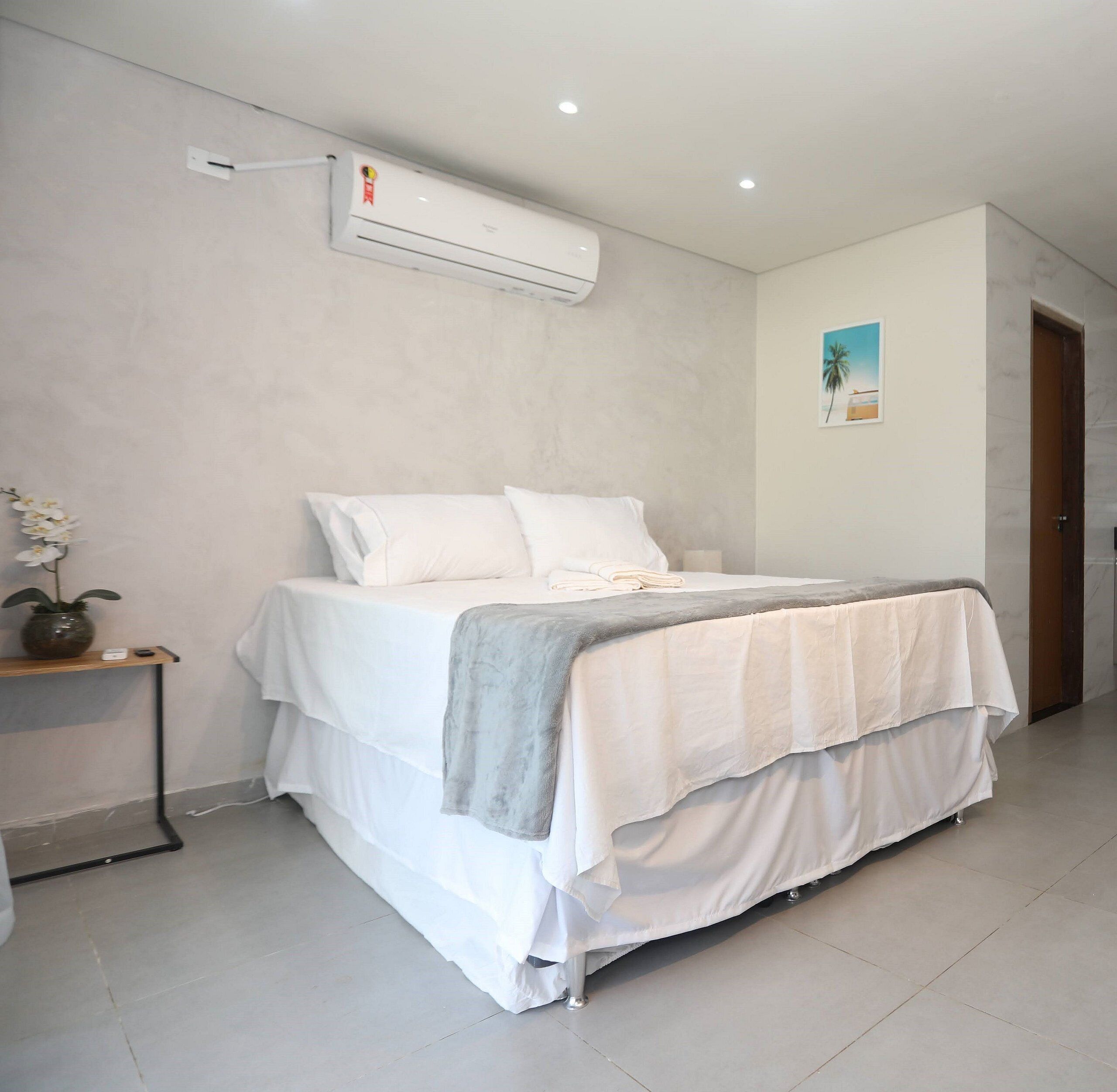 Basic Apartment | 1 bedroom, hypo-allergenic bedding, pillowtop beds