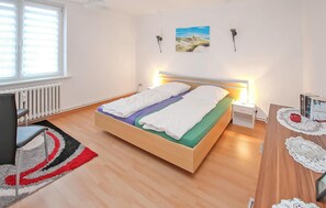 2 habitaciones y cuna de viaje 