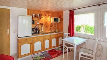 Kühlschrank, Herdplatte