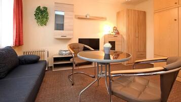 Fernseher, Stereoanlage