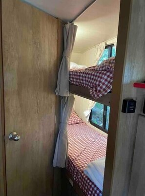 2 bedrooms, free WiFi
