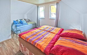 1 chambre, lit parapluie