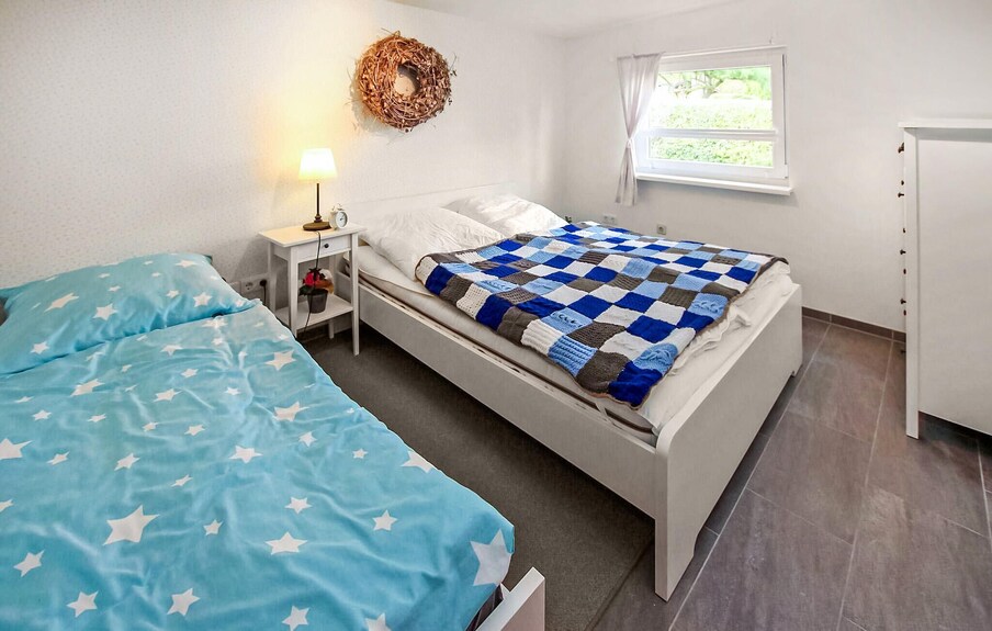 Schönes Haus Mit 1 Schlafzimmer In. - Malchin