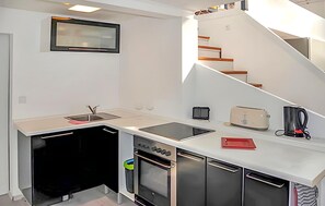 Kühlschrank, Ofen, Herdplatte, Geschirrspüler