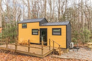 Exterior - Tiny Home, Hiking, & WaterFalls!

 (Altamont)