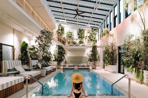 Outdoor pool, pool cabanas (surcharge), pool loungers