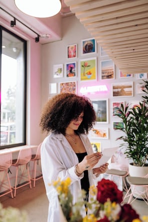 Sarapan dibawa pulang setiap hari dengan biaya tambahan