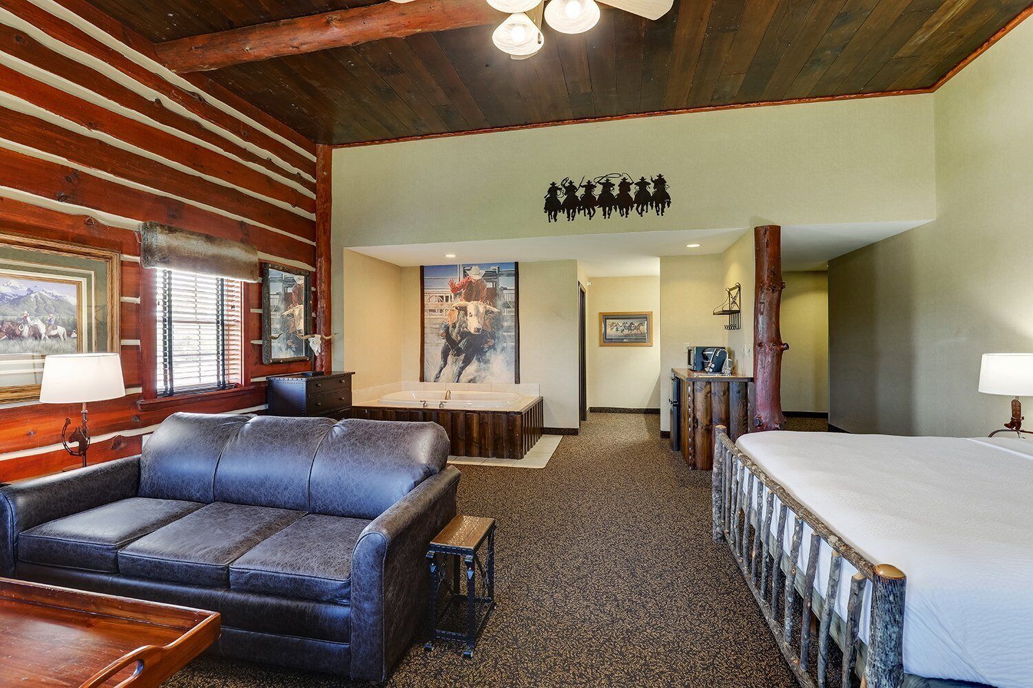 Spacious Rustic-Charm Suites in Columbia - Pool, Fireplace | 2 Units