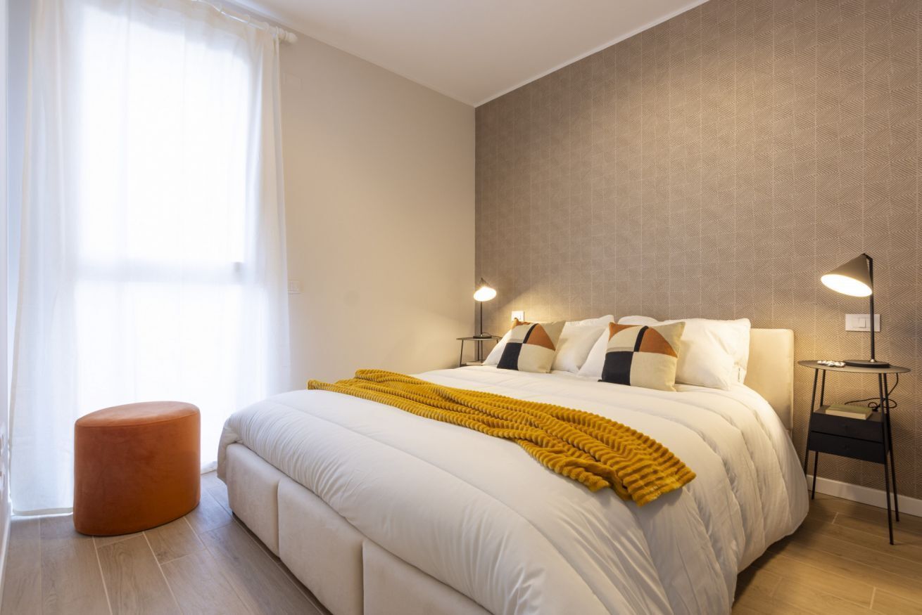 2 bedrooms, iron/ironing board, WiFi