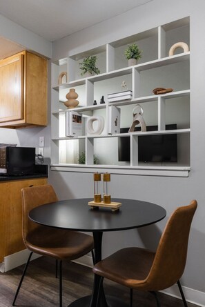 Dining - Maple Heights Serenity Libby Unit 2 (Maple Heights)