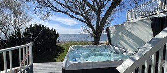 Waterfront Slice of Heaven