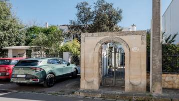 Enceinte de lâhĂ©bergement