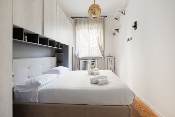 2 slaapkamers, een strijkplank/strijkijzer, wifi, beddengoed