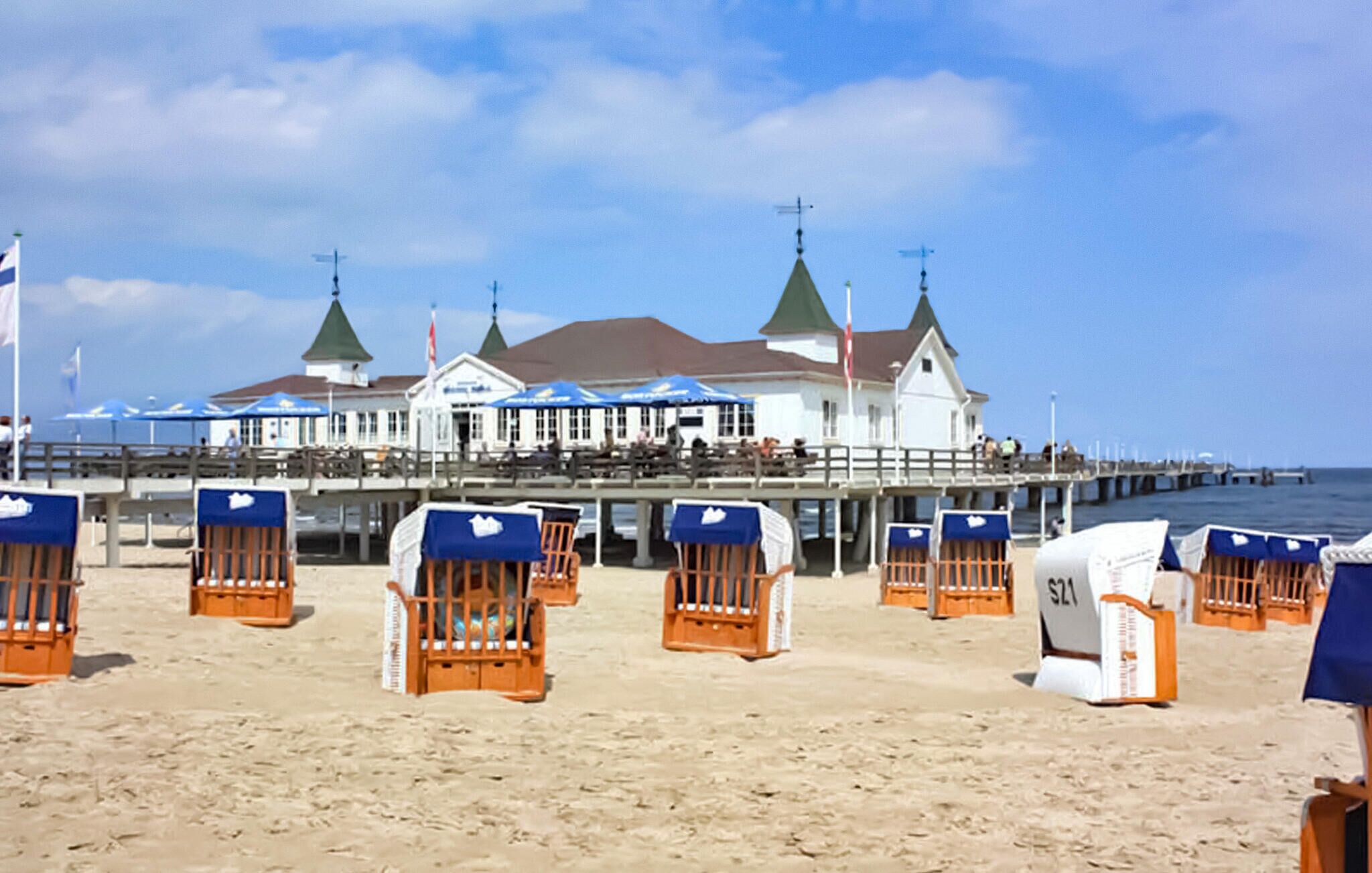 Una spiaggia nelle vicinanze