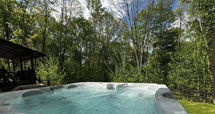 MINUTES FROM HOCKING HILLS, ZALESKI STATE FOREST, VINTON COUNTY, LAKE HOPE!