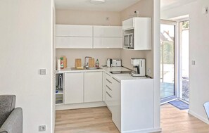 Kühlschrank, Herdplatte, Geschirrspüler