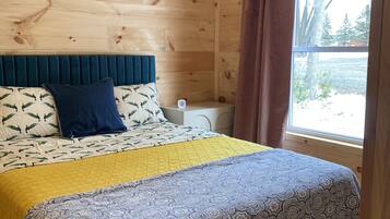 1 bedroom, desk, iron/ironing board, travel cot