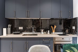 Fridge, oven, stovetop, toaster