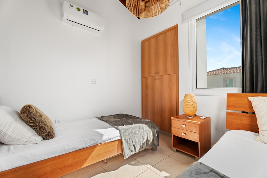 2 Bed - Sleeps 6 - Private Pool - 5 Min To Beach - Ayia Napa