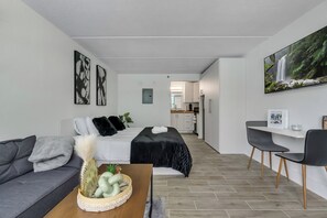 1 bedroom, iron/ironing board, WiFi, bed sheets